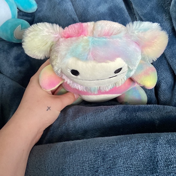 bigfoot squishmallow - Picture 2 of 3